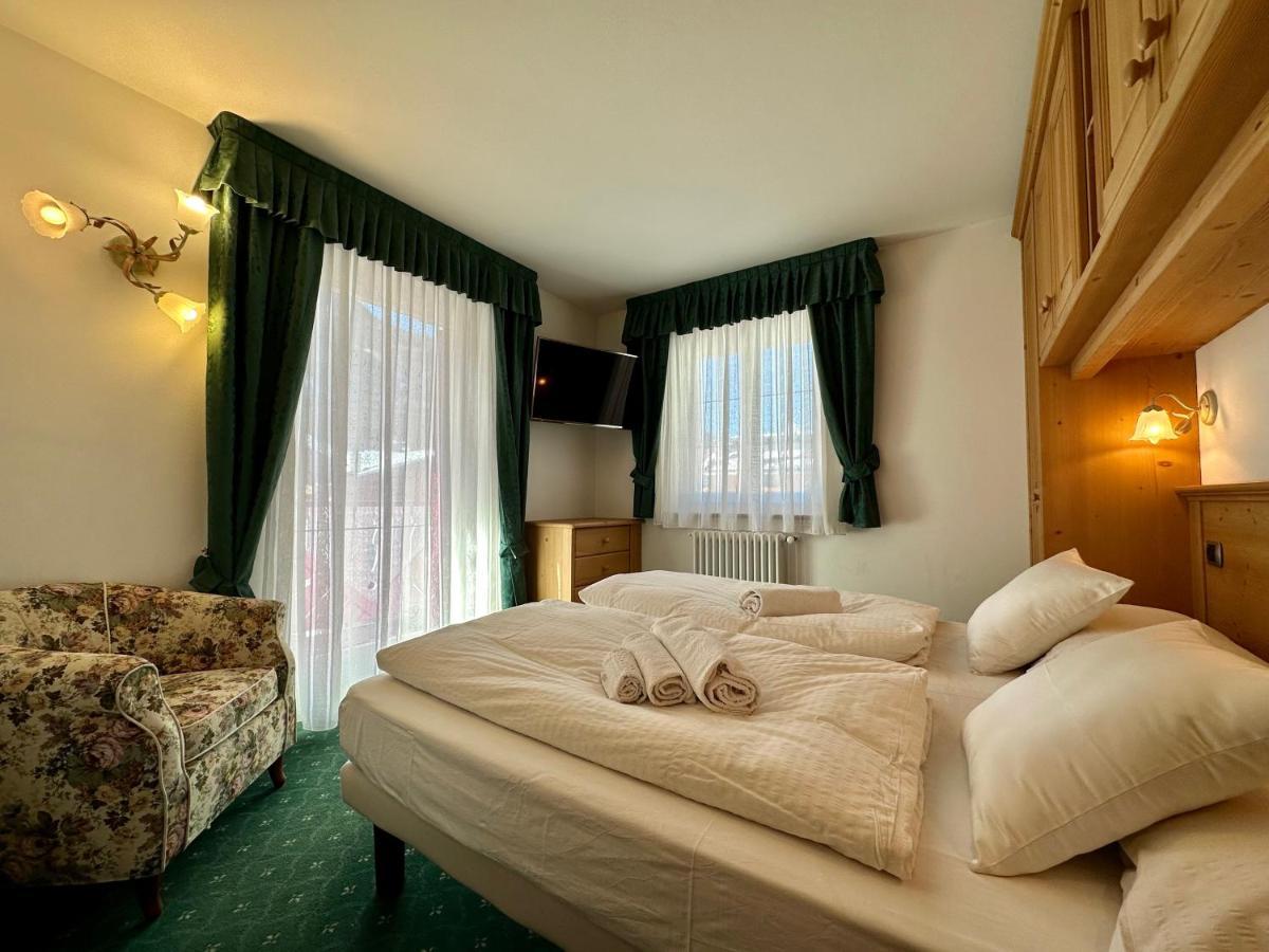 B&B Family Accommodation Canazei Bike Friendly Luaran gambar