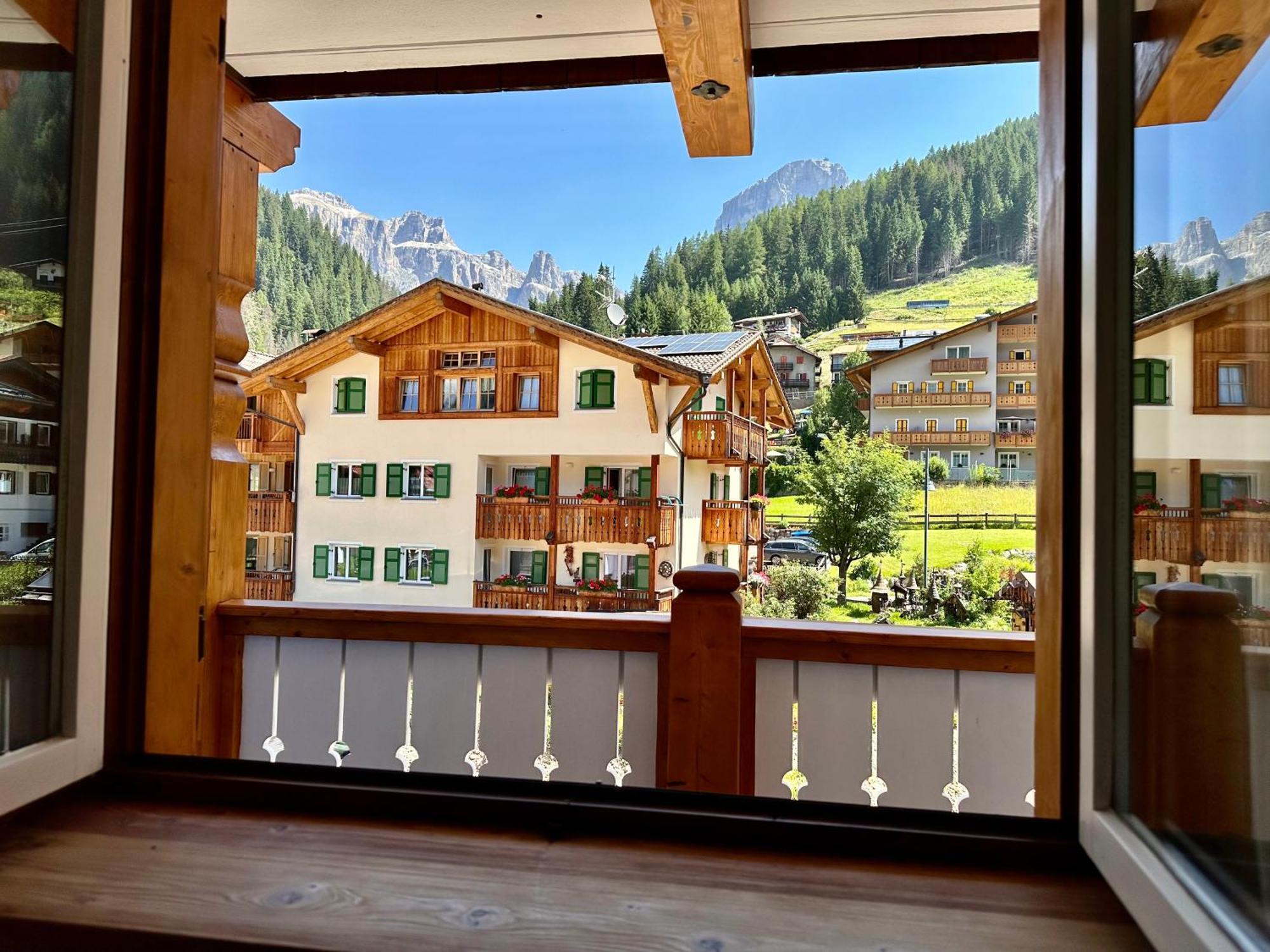 B&B Family Accommodation Canazei Bike Friendly Luaran gambar